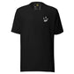 T-shirt preta astredik com logótipo minimalista branco no peito, feita em algodão de alta qualidade.