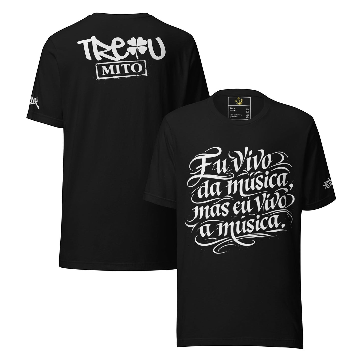 T-shirt preta de algodão premium da colaboração astredik × trevu com lettering branco e corte box fit.
